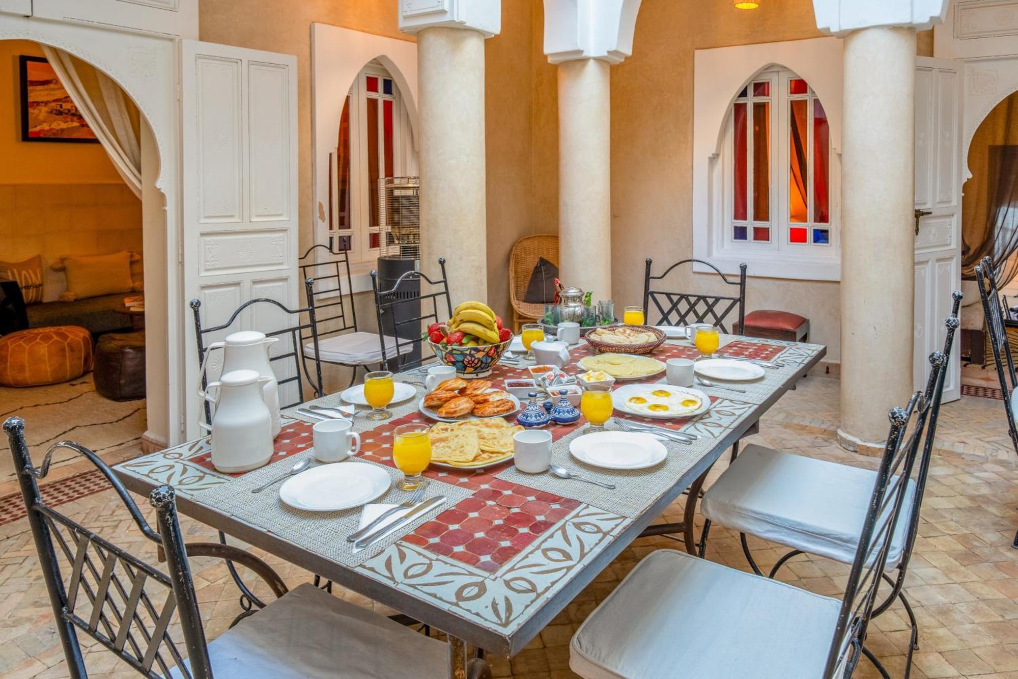 Riad Awinati Location Privatisee ,Piscine Chauffee , Beau Rooftop Marrakesz Zewnętrze zdjęcie