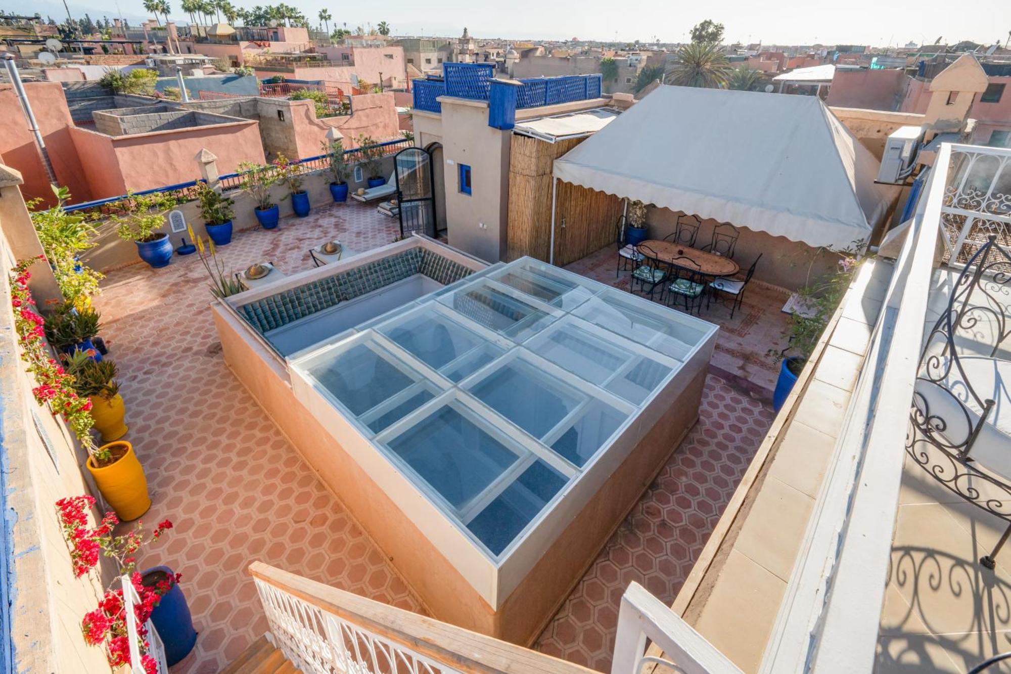 Riad Awinati Location Privatisee ,Piscine Chauffee , Beau Rooftop Marrakesz Zewnętrze zdjęcie