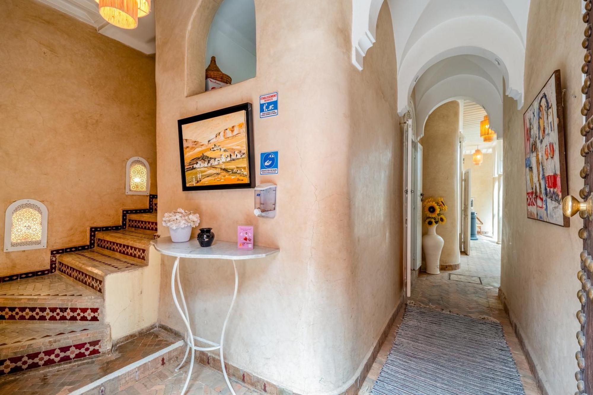 Riad Awinati Location Privatisee ,Piscine Chauffee , Beau Rooftop Marrakesz Zewnętrze zdjęcie