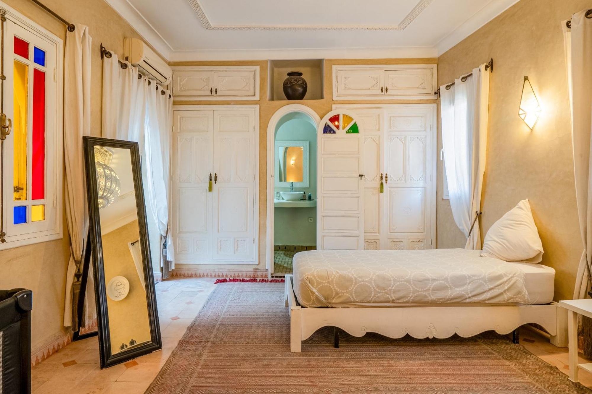 Riad Awinati Location Privatisee ,Piscine Chauffee , Beau Rooftop Marrakesz Zewnętrze zdjęcie