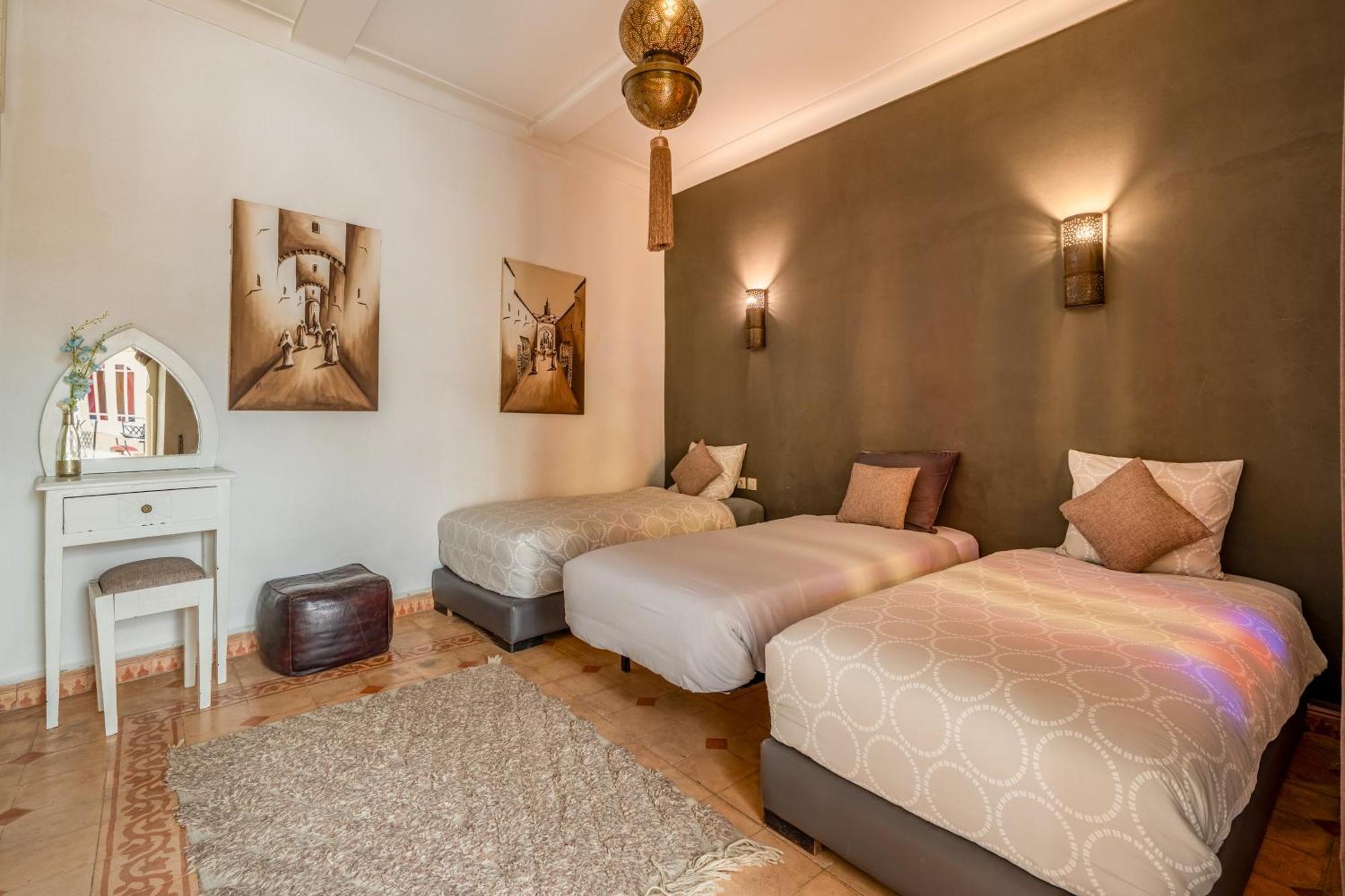 Riad Awinati Location Privatisee ,Piscine Chauffee , Beau Rooftop Marrakesz Zewnętrze zdjęcie