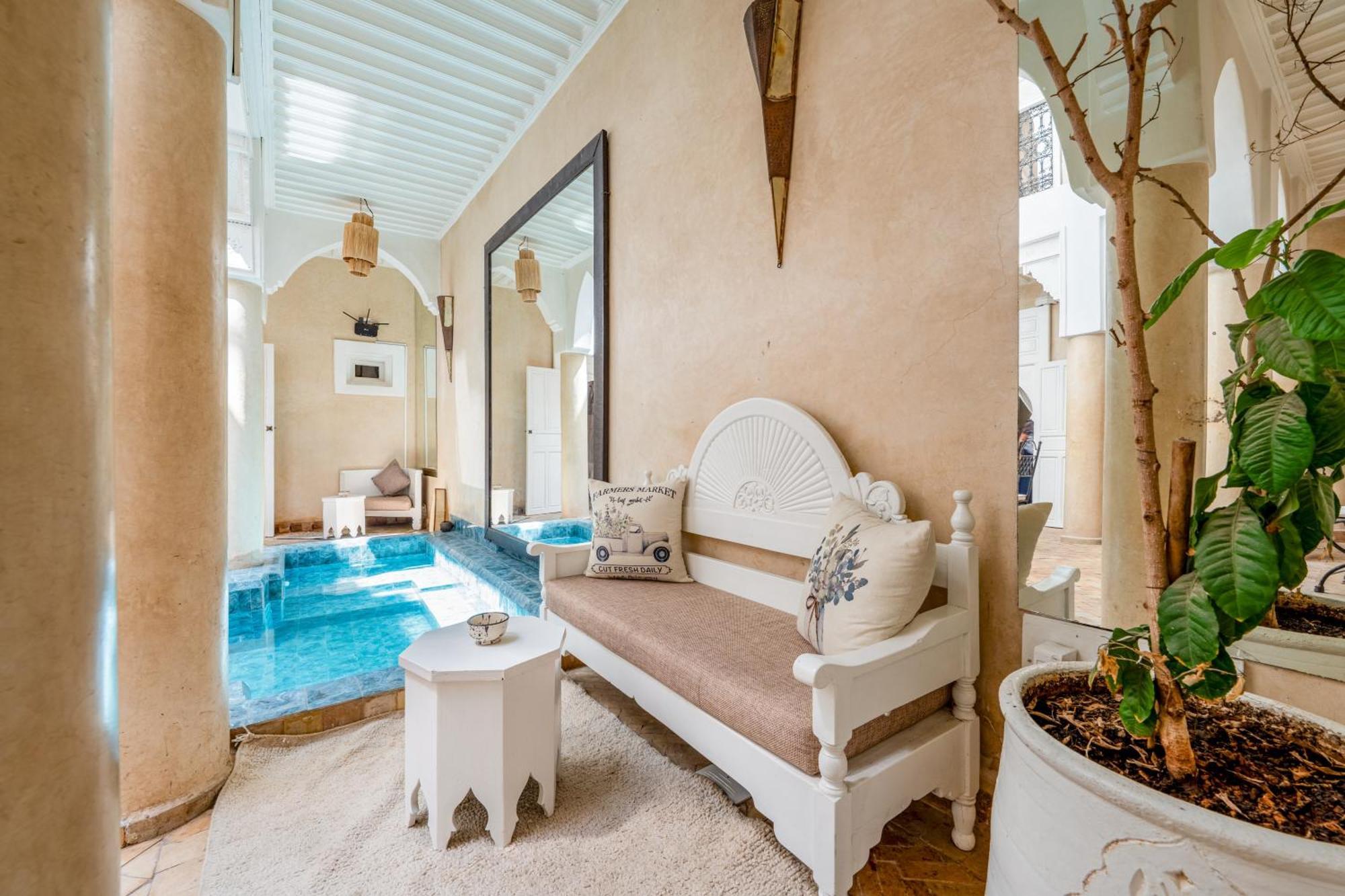 Riad Awinati Location Privatisee ,Piscine Chauffee , Beau Rooftop Marrakesz Zewnętrze zdjęcie