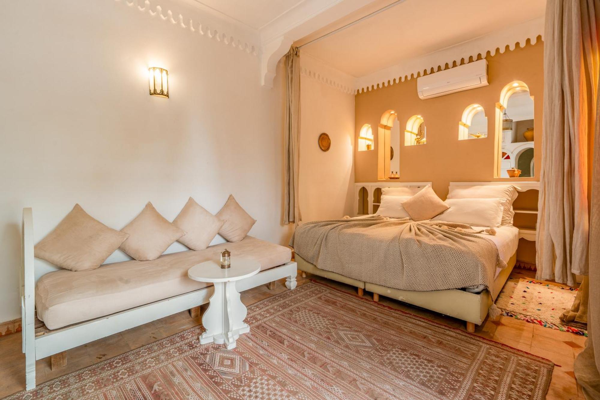 Riad Awinati Location Privatisee ,Piscine Chauffee , Beau Rooftop Marrakesz Zewnętrze zdjęcie