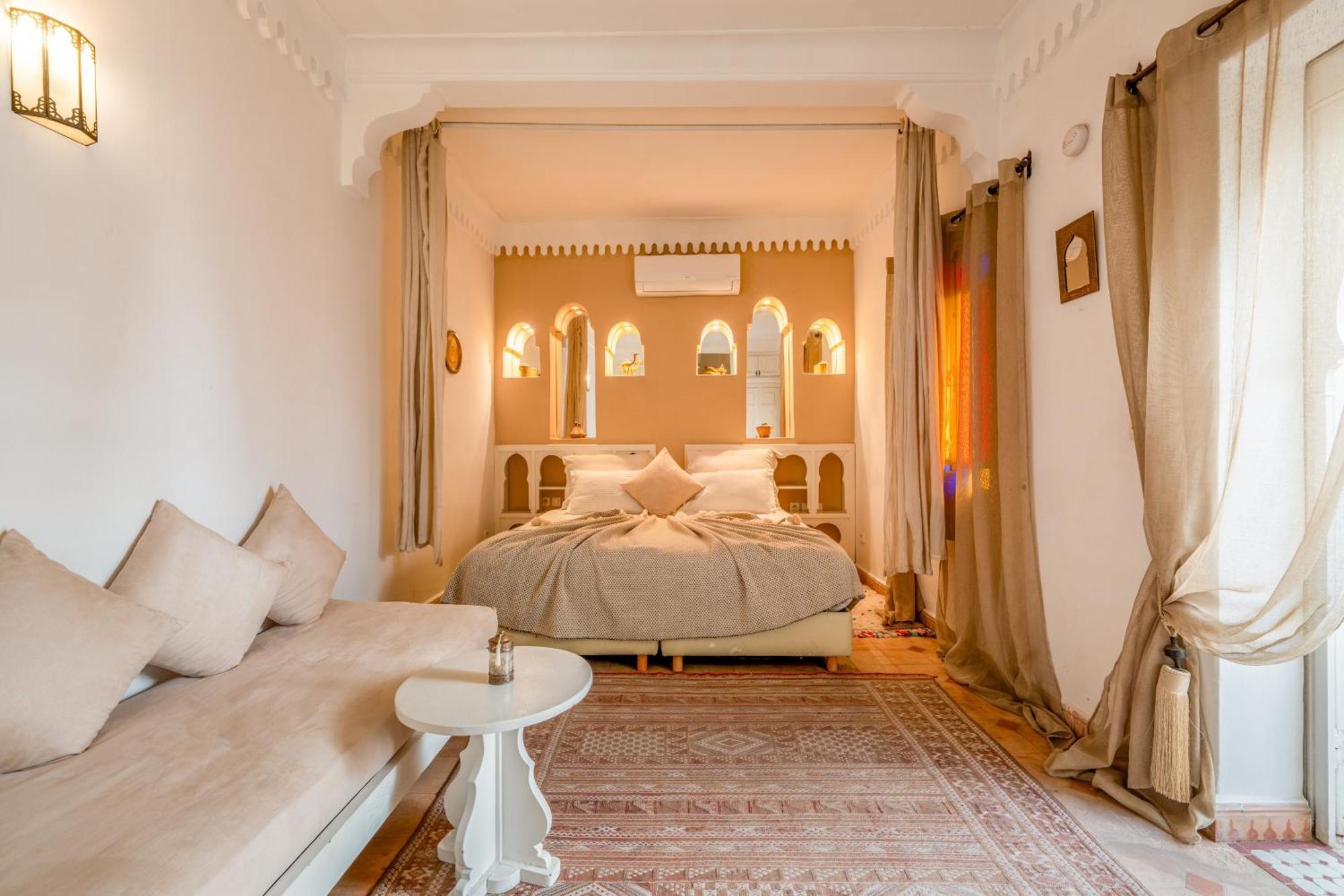 Riad Awinati Location Privatisee ,Piscine Chauffee , Beau Rooftop Marrakesz Zewnętrze zdjęcie