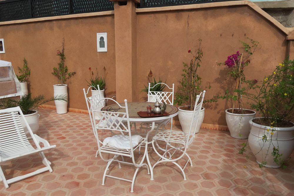 Riad Awinati Location Privatisee ,Piscine Chauffee , Beau Rooftop Marrakesz Zewnętrze zdjęcie