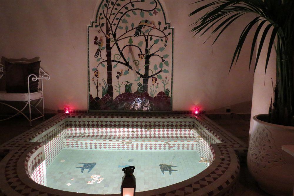 Riad Awinati Location Privatisee ,Piscine Chauffee , Beau Rooftop Marrakesz Zewnętrze zdjęcie